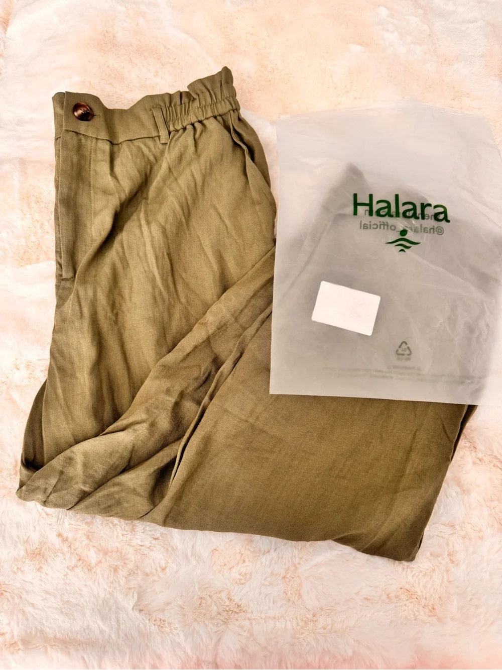 Halara high waisted with pockets line feel like pants size L NWOT